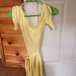 Yellow dress never worn